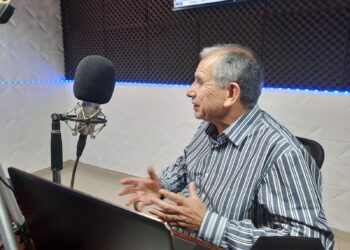 Alberto Galarza visitó Radio Up