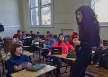 Herramientas digitales busca generar clases más dinámicas