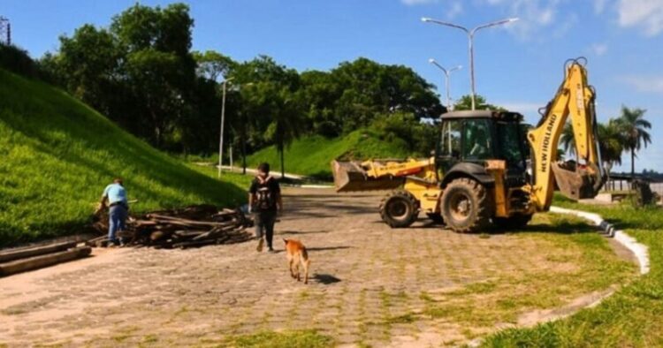 La municipalidad realiza trabajos en las playas