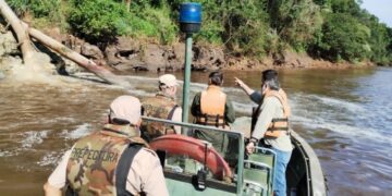 contaminación de las aguas del río Paraná