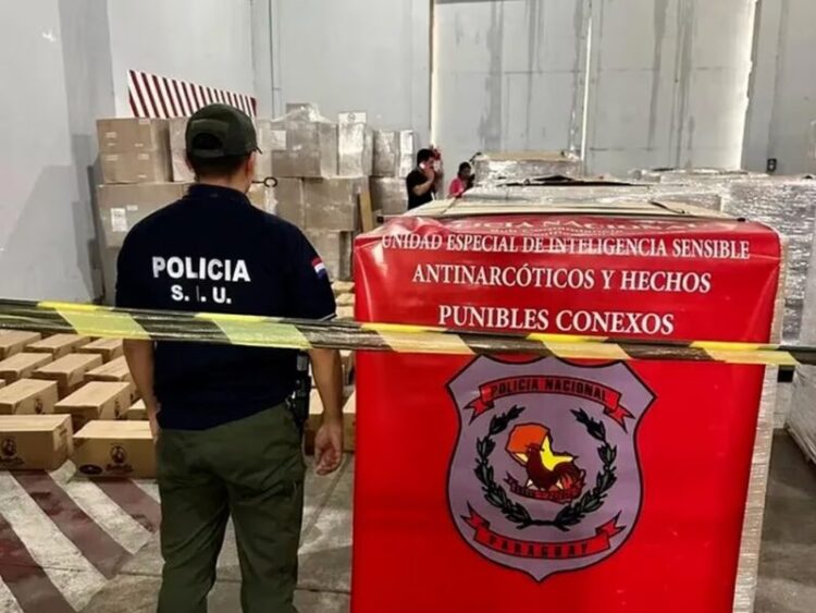 Paraguay | Decomisan 1,600 kilos de cocaína en cargas de almidón y harina