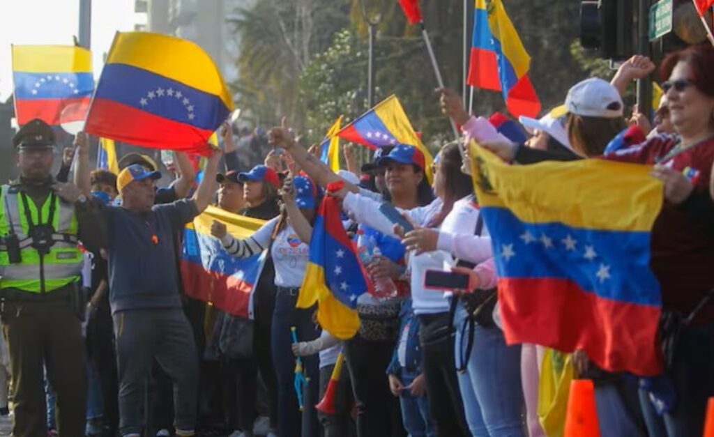 venezuela 2 1 - 4