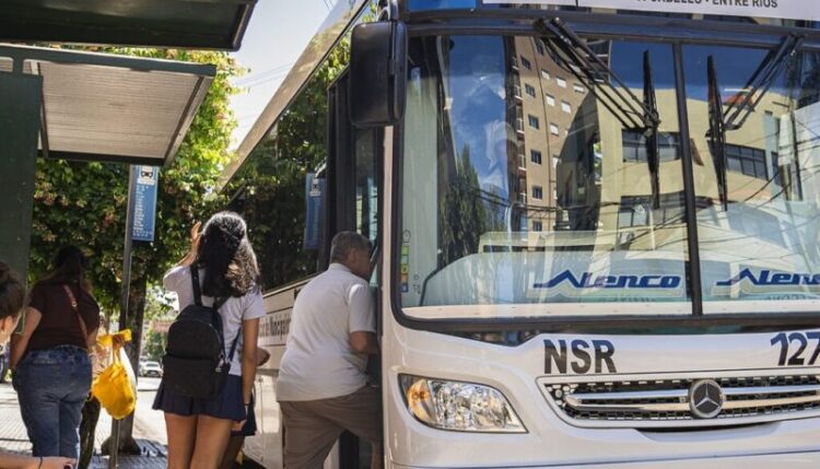 Transporte público en Itaembé Guazú