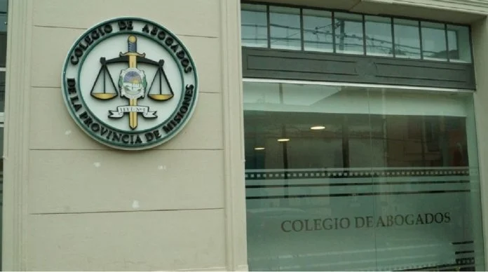 Desde el 9 de junio será obligatorio el uso de VEP como único medio de pago judicial en Misiones 1 El sistema fue integrado con los servicios digitales de Banco Macro y el Colegio de Abogados de Misiones, posibilitando un avance significativo en la gestión digital de los pagos judiciales con VEP