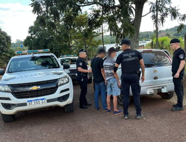 Dos de Mayo: operativo policial finalizó con la recuperación de un automóvil robado en Eldorado Dos de Mayo - 8
