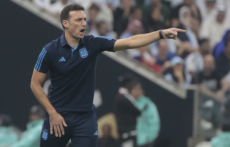 Lionel Scaloni presentó la prelista de la Selección argentina para el Mundial 2026 y sorprendió con varios convocados del fútbol argentino. River, Boca y Racing aportan jugadores a la nómina preliminar.