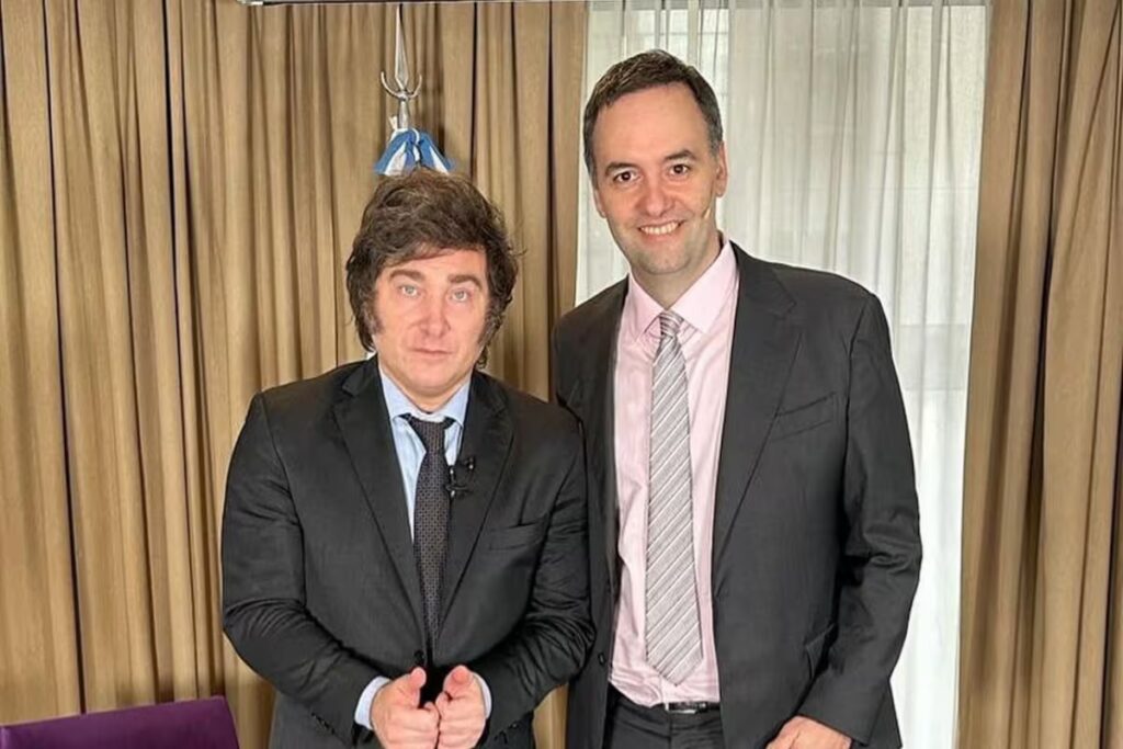 Adorni: “Somos todos candidatos hasta el cierre de listas” Adorni