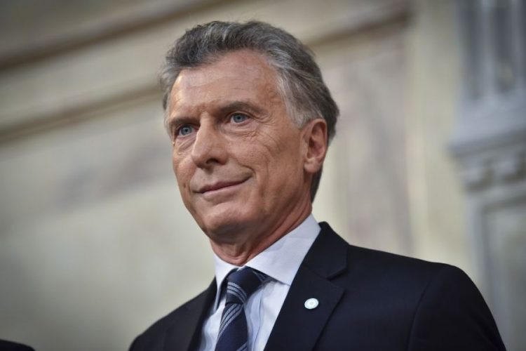 mauricio macri 1 - 4