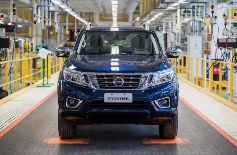 nissan - 5