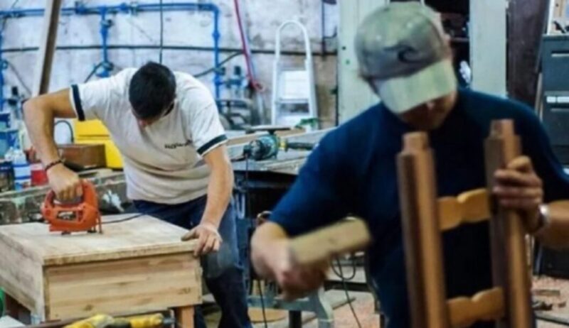 Pymes advierten que el acuerdo Mercosur–Unión Europea podría provocar el cierre del 20% de las fábricas 2 Desde IPA sostienen que el tratado puede convertirse en una “bomba productiva” para la industria nacional si no se equilibran las condiciones de competencia.