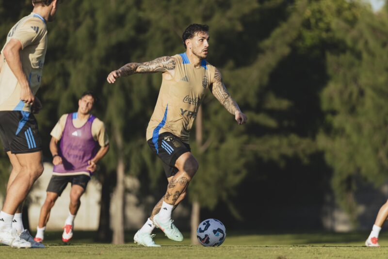 Habló Scaloni y se agotaron las entradas para el partido con Brasil en pocas horas 2 seleccion1 - 1