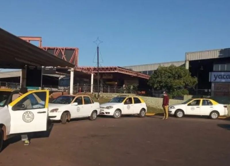 Confirman que se desreguló el servicio de taxis en la Terminal de Posadas - 11