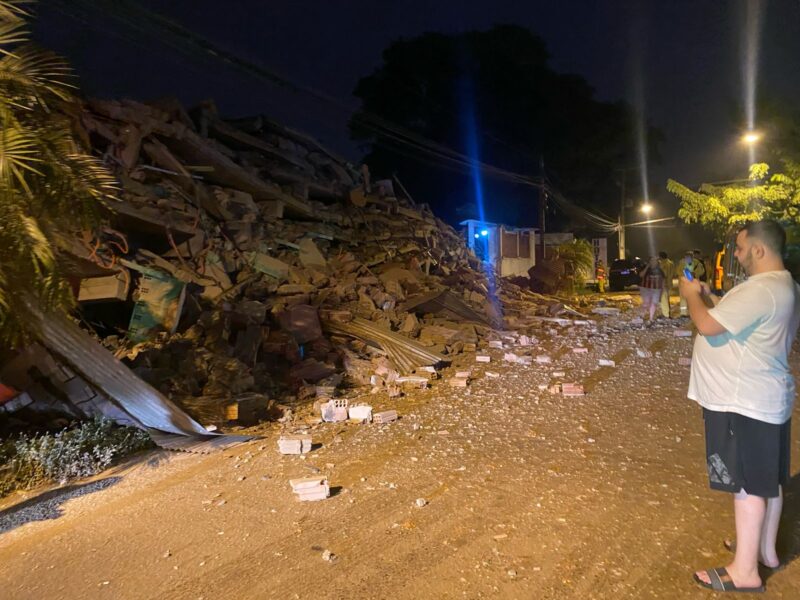 Derrumbe fatal en Encarnación: dictamen ratificó falencias de la obra del edificio 3 487510335 1137515461748129 5325170351993541956 n - 2