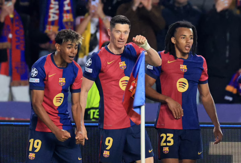 Barcelona goleó al Borussia Dortmund 4-0 y acaricia las semifinales de la Champions 5 Barcelona 2 scaled - 4