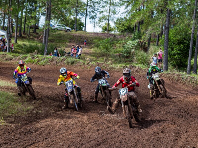 El Súper Enduro Cross Misionero comenzó con más de 60 pilotos en Andrade 5 Enduro 2 - 4