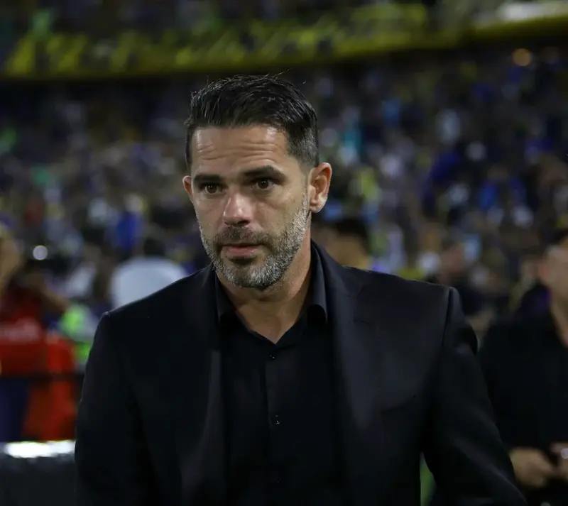 Gago 4 - 6