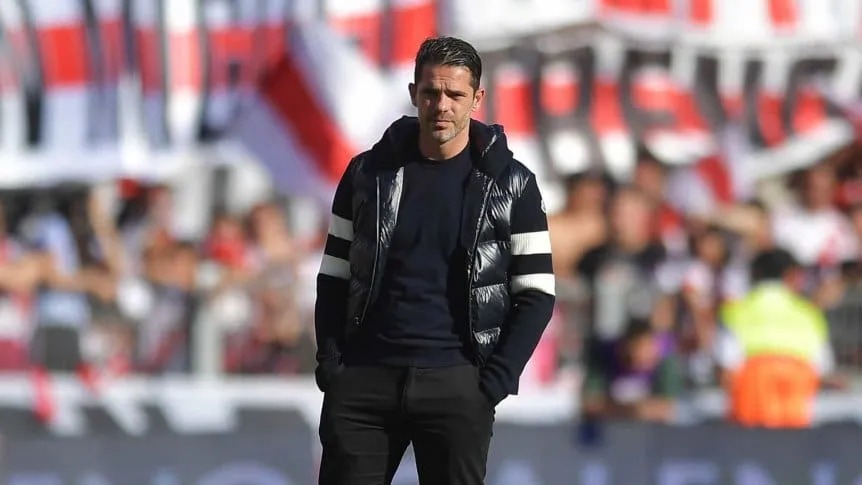 No va más: Boca echó a Fernando Gago tras la derrota en el Superclásico Boca