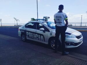 Rescatan tres hermanitos de entre 1 a 4 años abandonados en San Vicente 3 Posadas 31 2 - 2