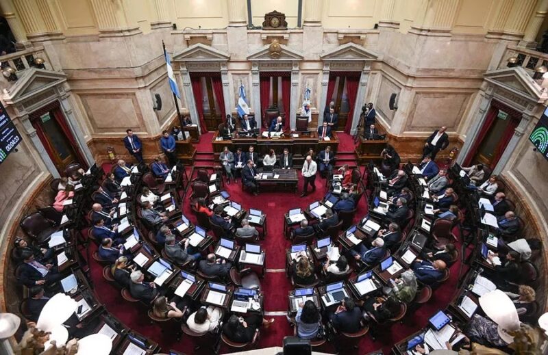 Ficha Limpia: este miércoles habrá sesión en el Senado Ficha Limpia
