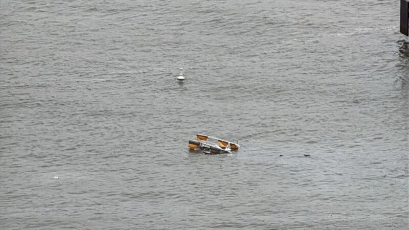Un helicóptero cayó en el río Hudson de Nueva York y dejó al menos seis muertos helicóptero en el hudson