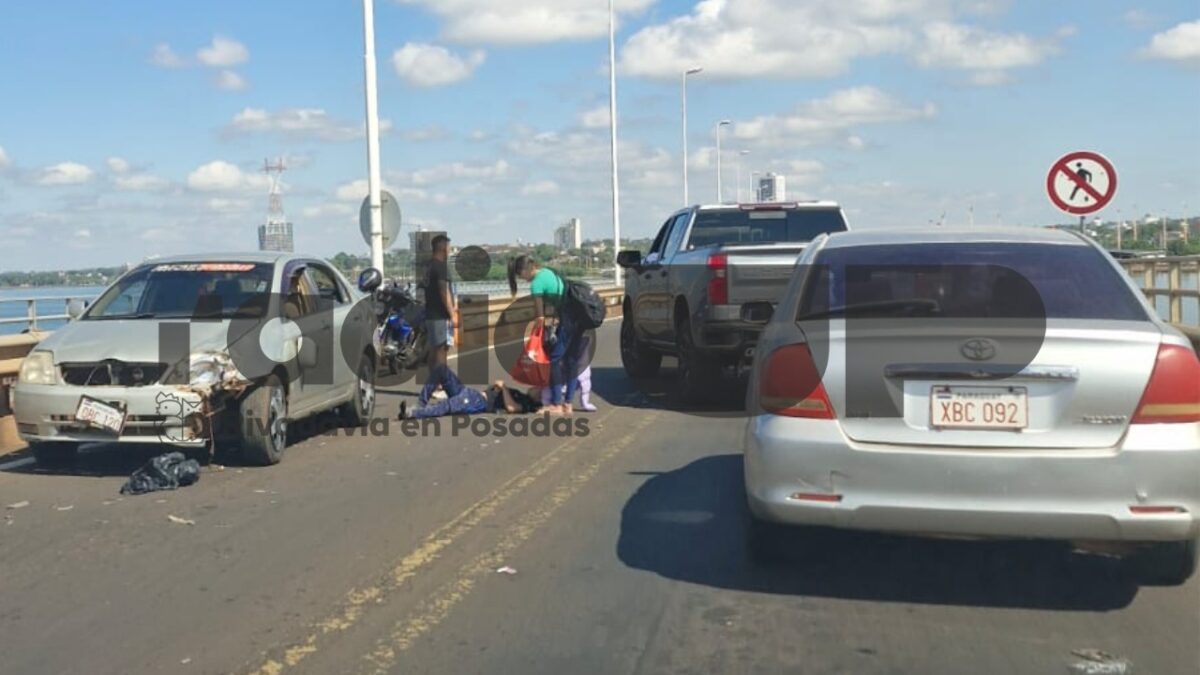 Choque en el puente internacional Posadas-Encarnación dejó dos heridos 3 choque puente1 - 2