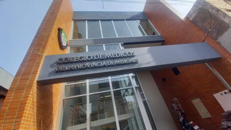 Denuncian a psiquiatra por emitir certificados truchos en Posadas colegio de medicos - 1