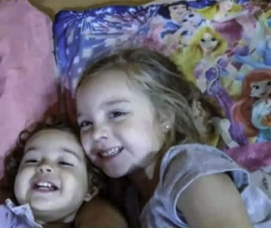 delfina y hermana - 3