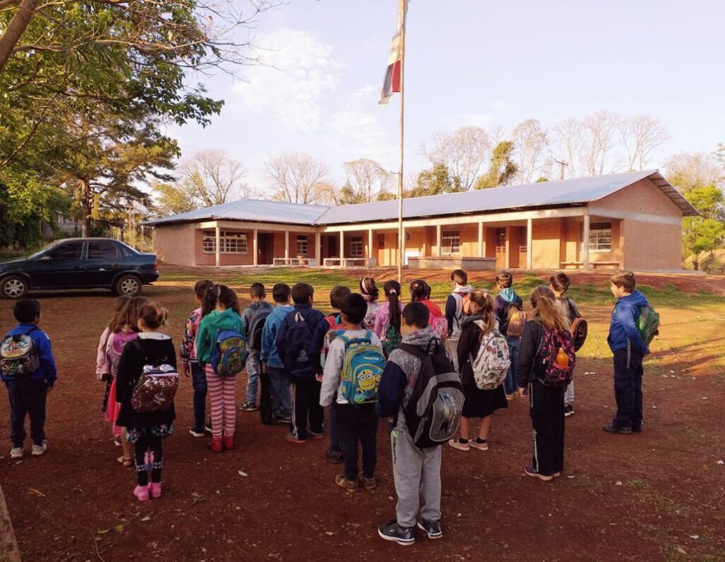 escuela misionera2 - 2