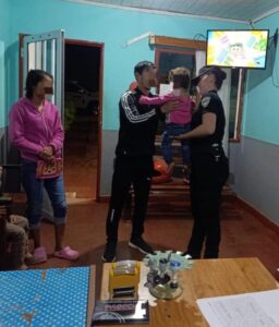 Rescatan tres hermanitos de entre 1 a 4 años abandonados en San Vicente 5 ff739d90 1d55 421f 9cab d0a5b16e740b - 4