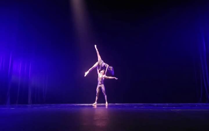 ‘’Danzar es Poesía’’: Poesía, danza y música regional en Posadas foto danzar es poesia 2 - 3