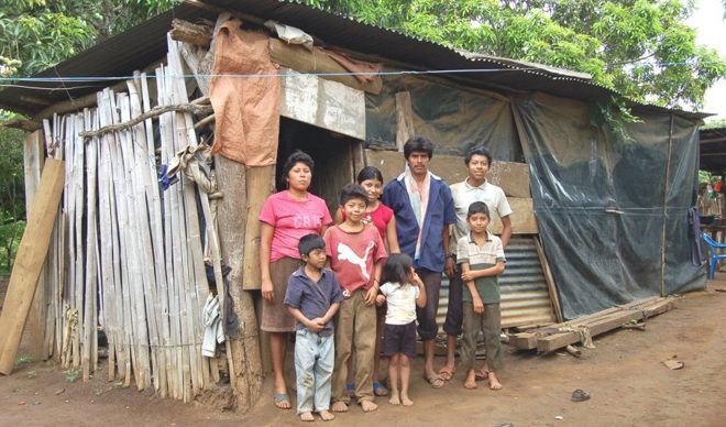 Pobreza en Argentina: Más de la mitad de los niños y adolescentes en situación de vulnerabilidad 4 image 7 - 3