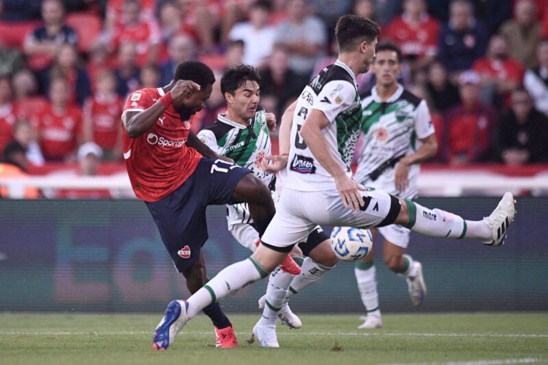 Independiente le ganó a San Martín de San Juan 6 indepeendiente2 - 5