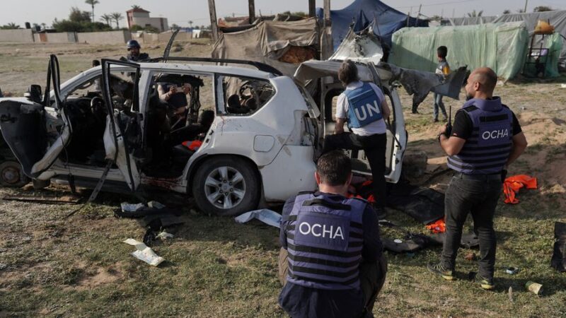 Israel admitió que mato por “un error” a 15 socorristas en Gaza 3 israel 2 1 - 2