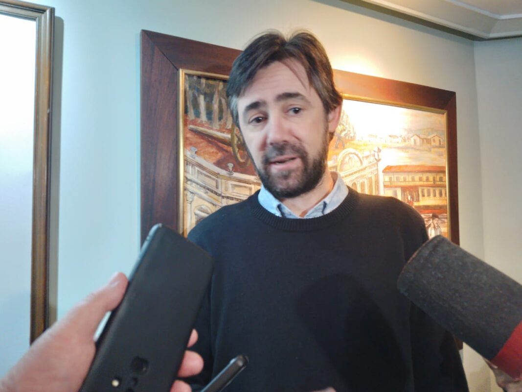 Comenzó en Posadas el proyecto Mbojere Cultural 2025 para estudiantes 7 javier zago - 6