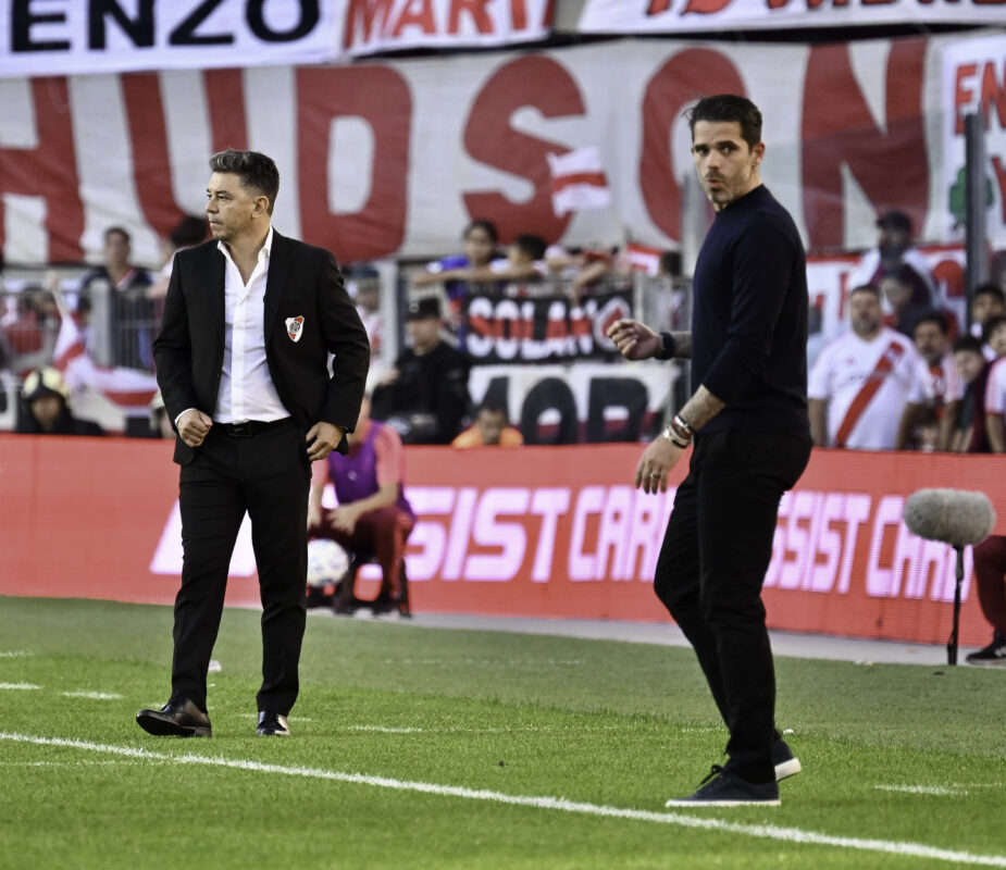 "Me voy con bronca", sostuvo Gago tras la derrota en el Superclásico los dt - 1