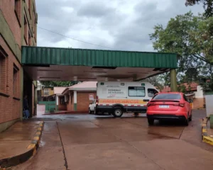 Se disparó por accidente en el abdomen y entró grave al Samic de Iguazú 4 md 7 - 3