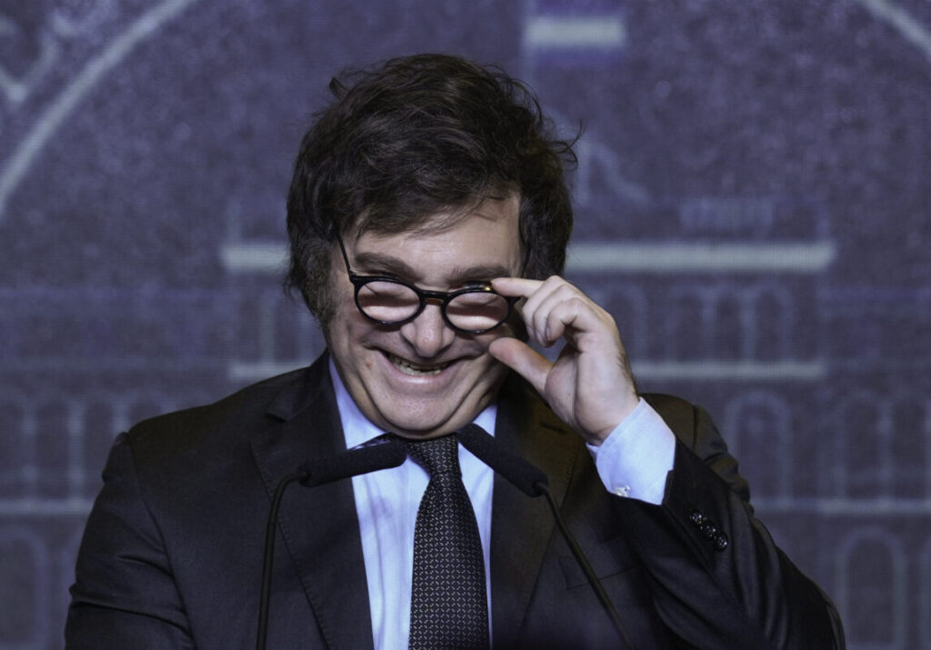 Milei en Radio Rivadavia: "a mediados de 2026 la inflación se terminó" milei 2 - 1