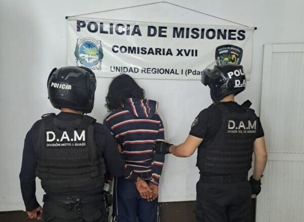 Detienen a cinco personas por disturbios, daños y robo en Misiones 3 operativo policia 4 e1743517788675 - 2