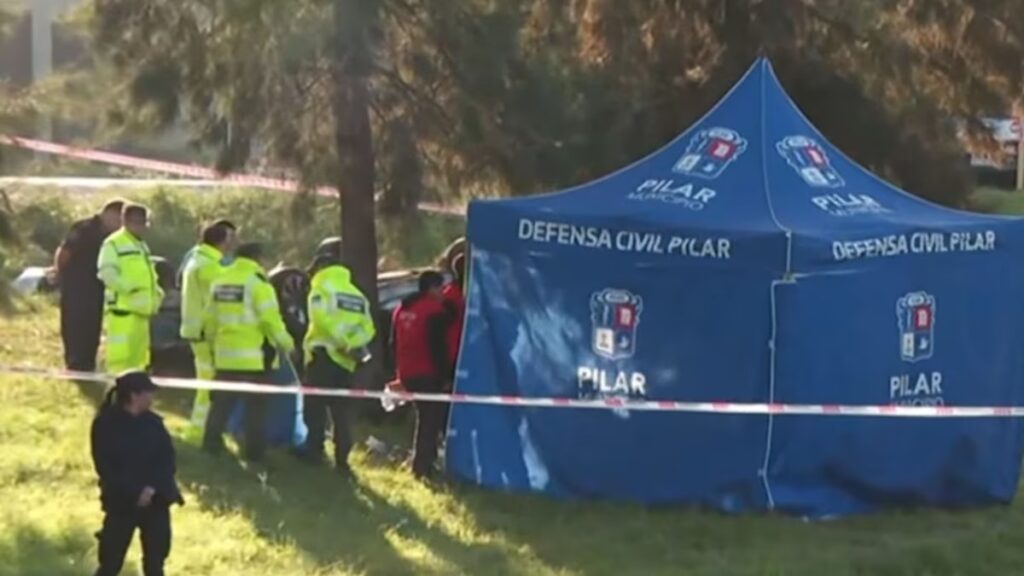 Vuelco fatal en Panamericana: murieron cinco jóvenes y hay un herido grave 4 panamericana 2 1 - 3