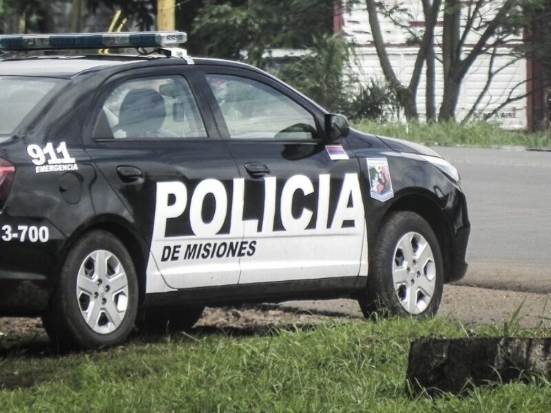 Motociclista hospitalizado tras choque en avenida Quaranta 4 motociclista