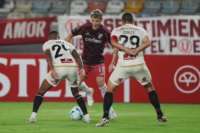 Copa Libertadores: River arrancó ganando ante Universitario de Perú 3 river 2 - 2