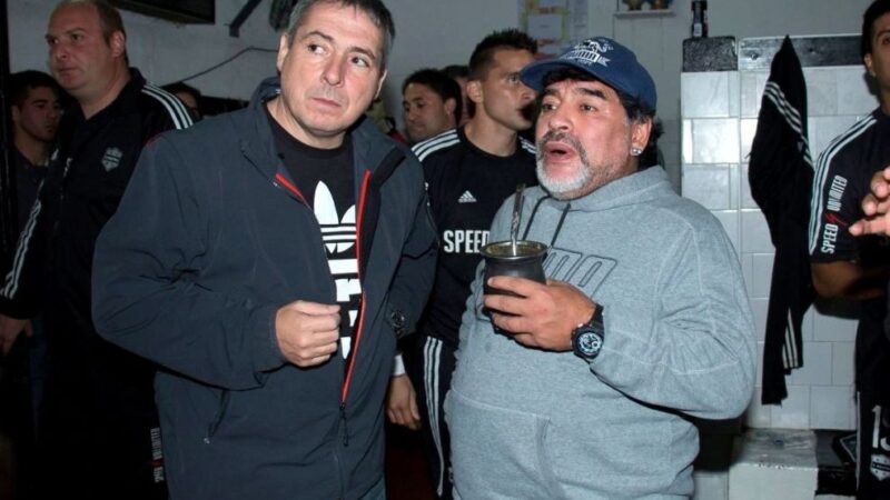 stinfale y maradona 1913273 - 9