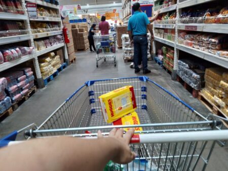 El Gobierno presiona a mayoristas para frenar precios supermercados4 - 3
