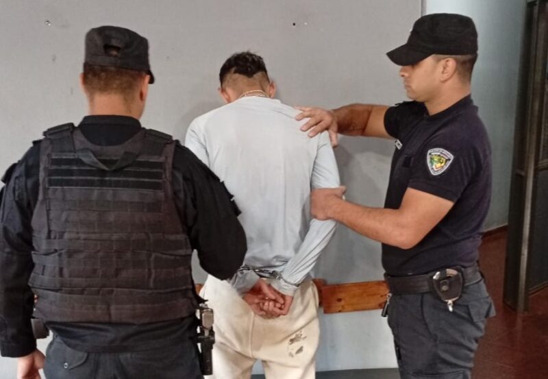 Moto Uber detenido en Posadas por robar a una pasajera adolescente uber ladron - 7