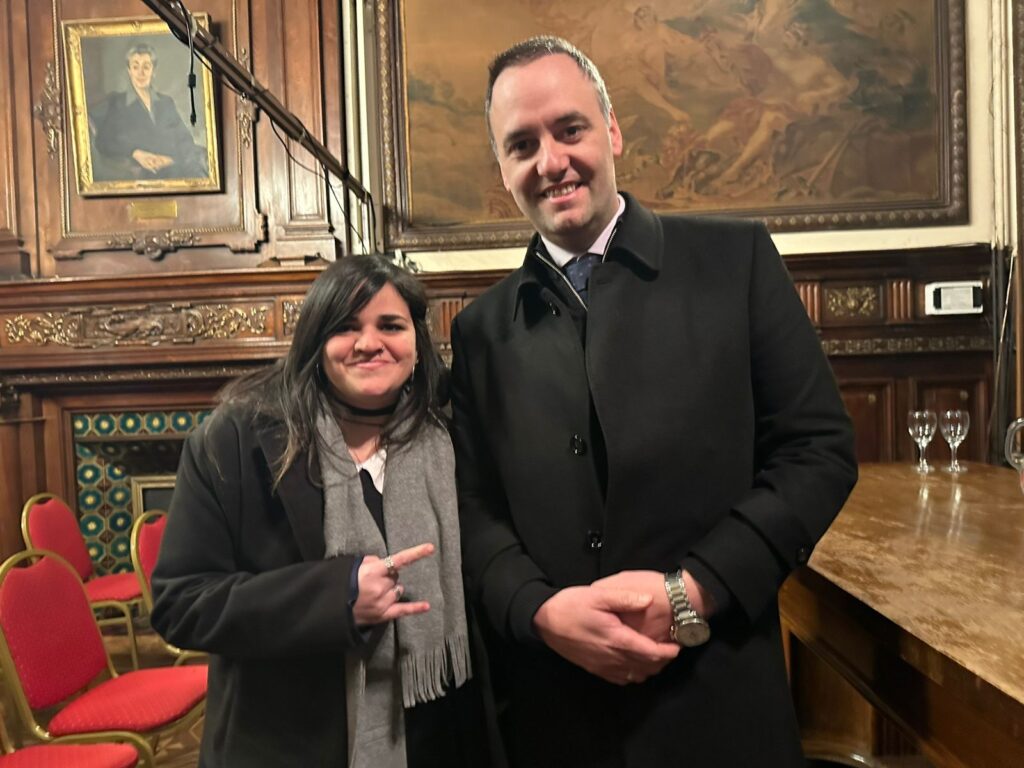 La Renovación ya tiene 20 titulares para diputados: movimientos de última hora 5 Victoria Cáceres y Manuel Adorni (LLA)