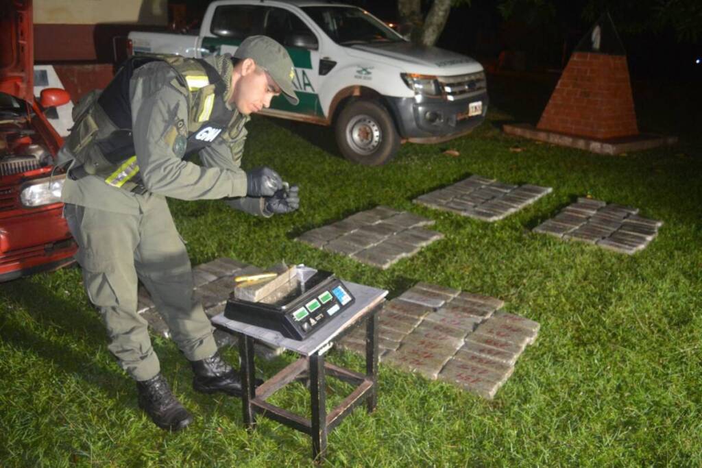 149 kilos de marihuana en misiones 1 - 5