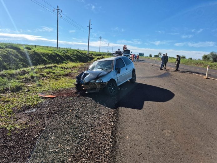 Impactante choque en la Ruta 105: un joven salió ileso tras colisionar contra una grúa CHOQUE EN FACHINAL 696x522 1 - 1