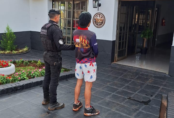 Aprehendieron a joven con pedido de captura en Oberá Detenido en Obera - 2