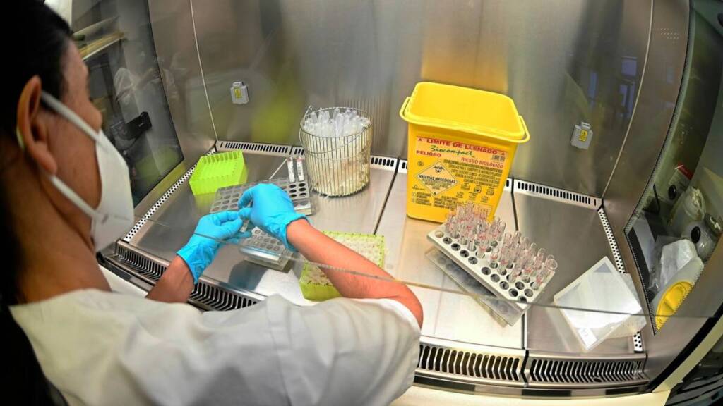 Fentanilo contaminado: ya son 10 las muertes y se agrava la crisis en el sistema de salud GrAjRJVWIAEf7Bg - 1