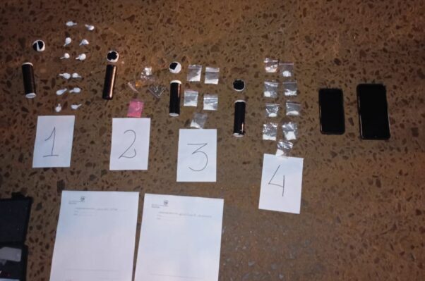 Cayó un motodealer con cocaína, marihuana y “Tusi” en Puerto Iguazú 4 Imagen de WhatsApp 2025 05 04 a las 14.34.56 d33730b8 e1746386077857 - 3